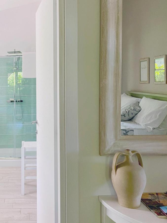 Al Gattosaggio Bed & Breakfast Монтекарло Екстериор снимка